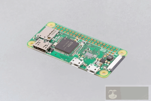 树莓派 Zero 与 Zero W 对比