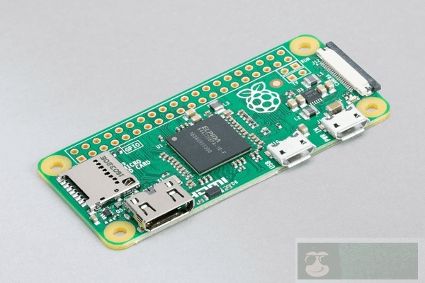 树莓派 Zero 与 Zero W 对比